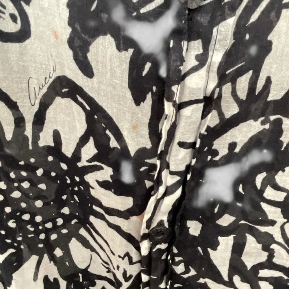 Gucci Monochrome Floral Shirt - Picture 11 of 14